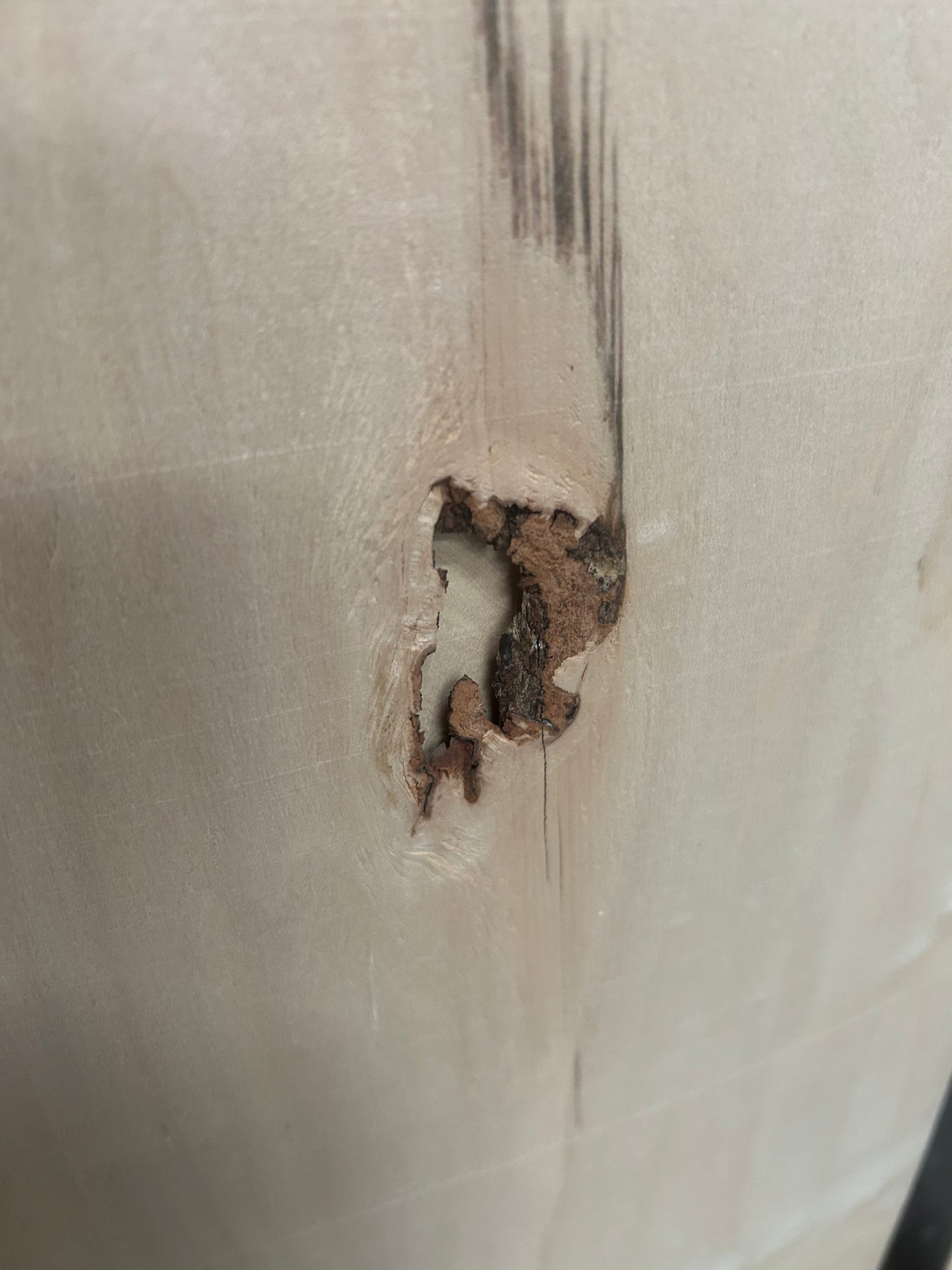Over stocked Veneer, cracked, rippled, large holes, other factory defects. 60 pcs