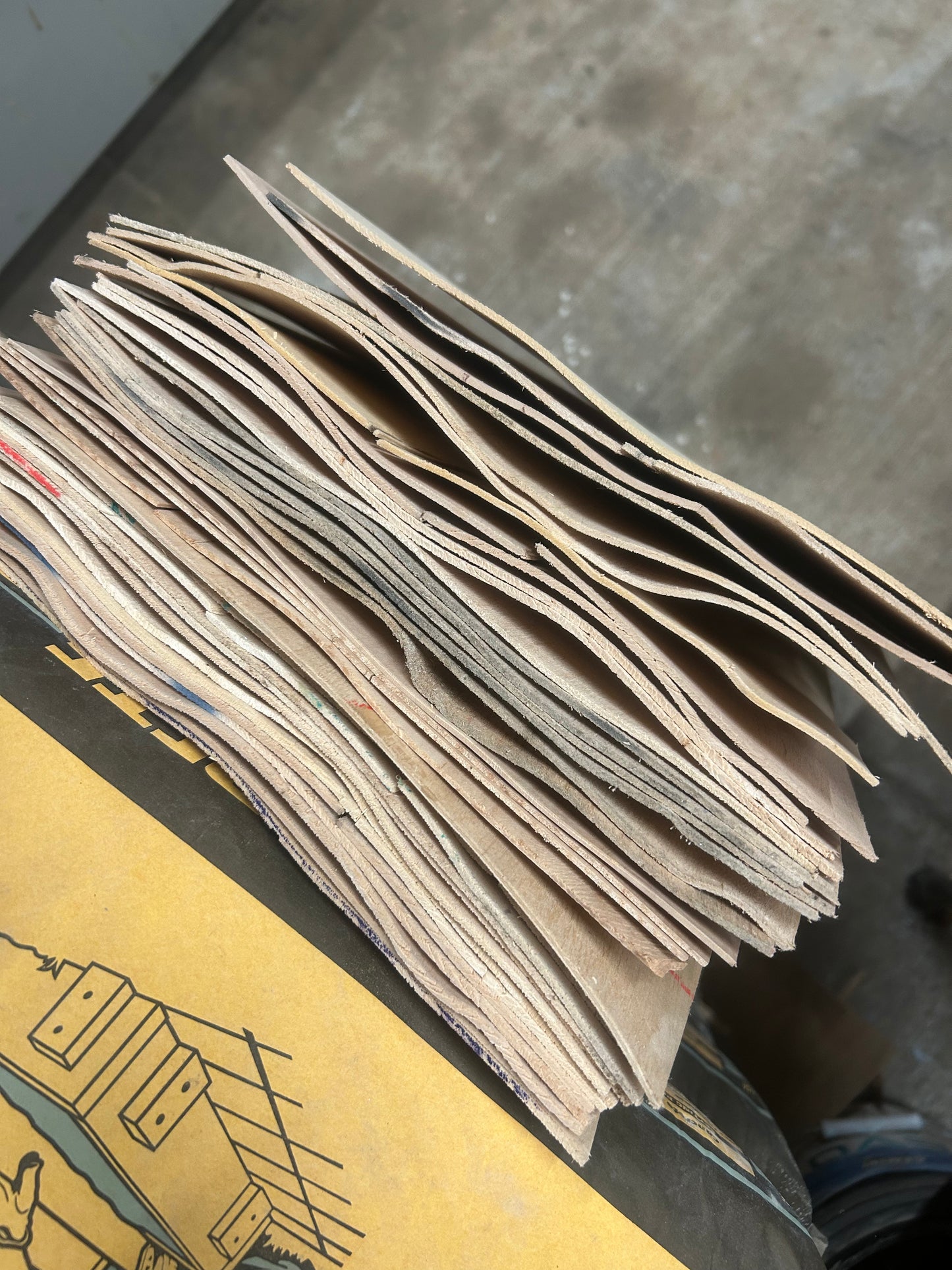 Over stocked Veneer, cracked, rippled, large holes, other factory defects. 60 pcs